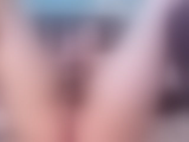 Live sex webcam photo for MiluVega #293681821