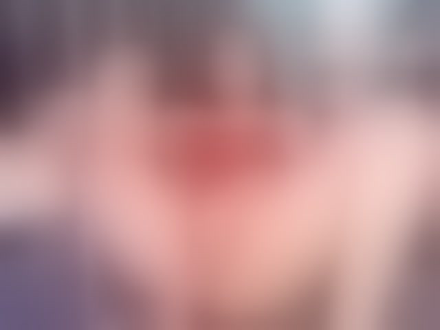 Live sex webcam photo for MiluVega #293701263
