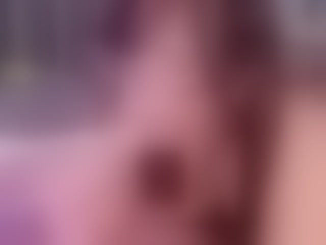 Live sex webcam photo for MiluVega #293970484