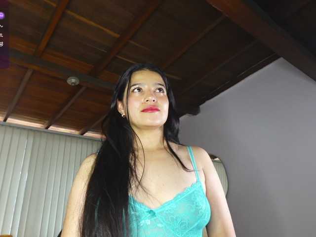 Live sex webcam photo for Min-Yuna #292349094