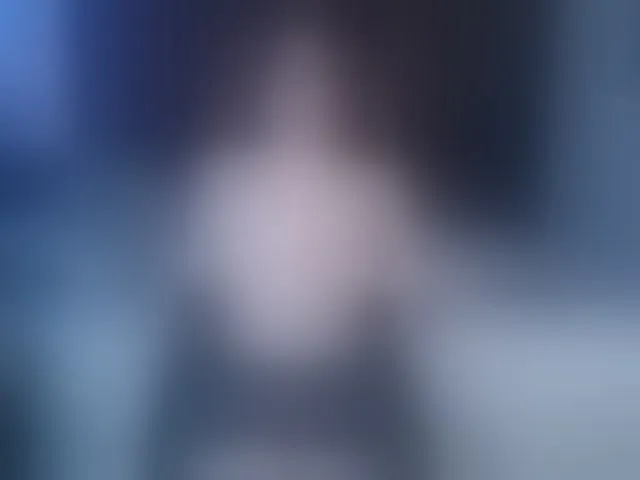 Live sex webcam photo for MinaGlow #293221018