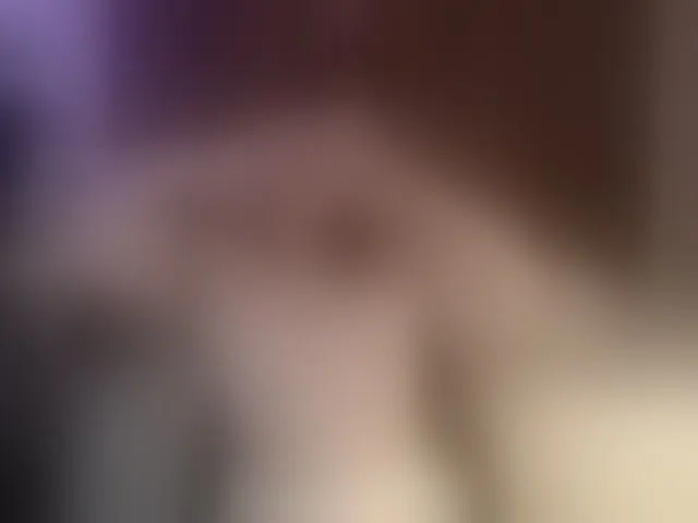 Live sex webcam photo for MinaGlow #293250388