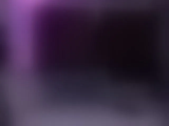 Live sex webcam photo for MinaGlow #293323215