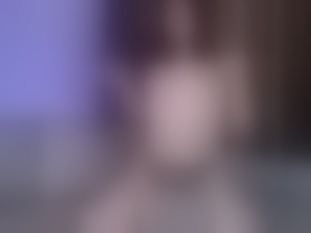 Live sex webcam photo for MinaGlow #293355208