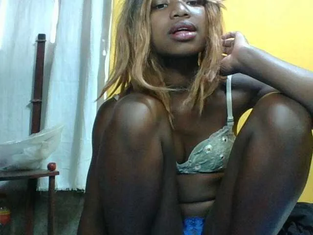 Live sex webcam photo for Minah-asian #277757015