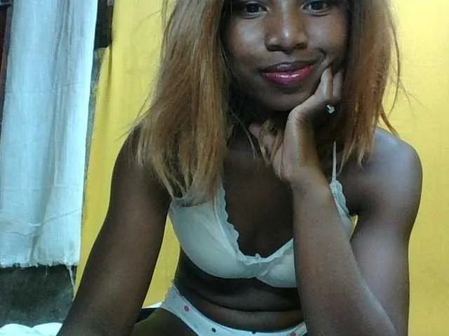 Live sex webcam photo for Minah-asian #277799856