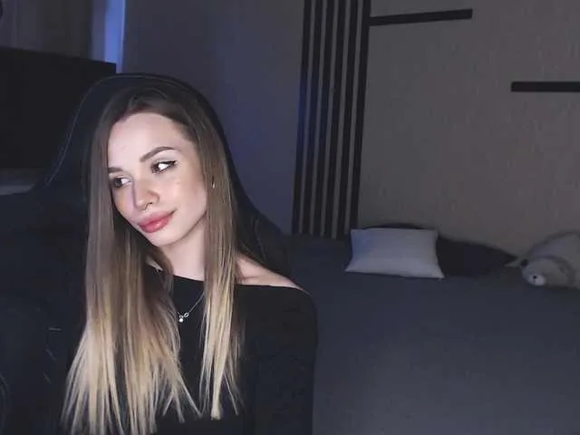 Live sex webcam photo for MindLure #291190525