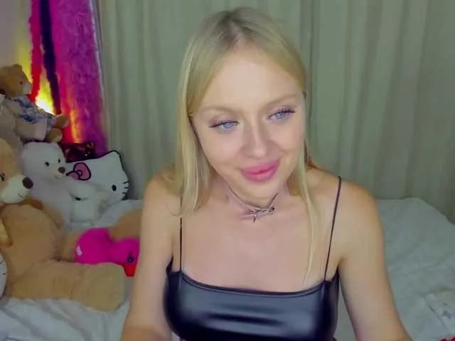 Live sex webcam photo for MindyKally #291730257