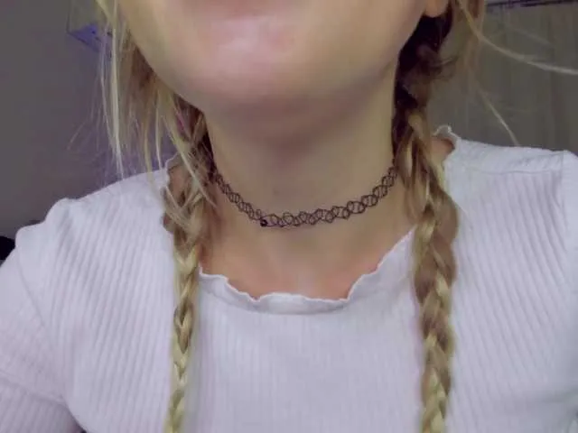 Live sex webcam photo for MindyKally #292005145