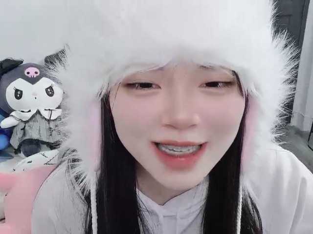 Live sex webcam photo for MinhHa-studen #277066040