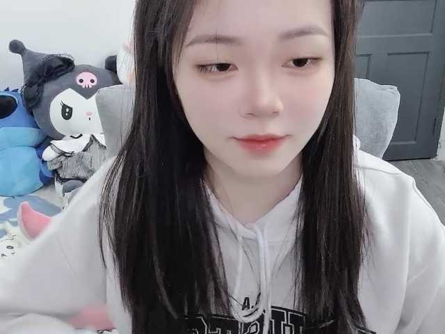 Live sex webcam photo for MinhHa-studen #277133792