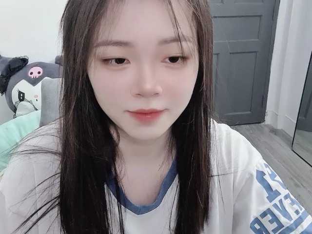 Live sex webcam photo for MinhHa-studen #277142884