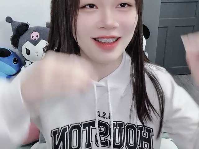 Live sex webcam photo for MinhHa-studen #277231127