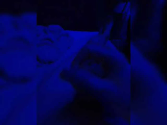 Live sex webcam photo for Mini-mini #276956451