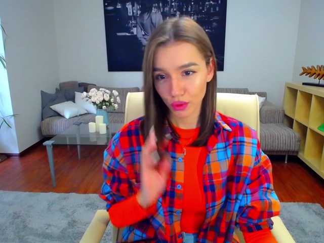 Live sex webcam photo for MiniCalm #273415807