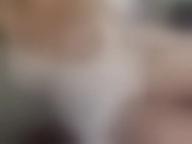 Live sex webcam photo for MiniCooperXXX #293992635