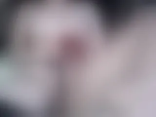 Live sex webcam photo for Minikiska #163513897