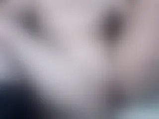 Live sex webcam photo for Minikiska #163516365