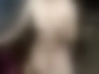 Live sex webcam photo for Minikiska #168800872