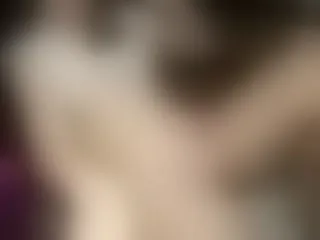 Live sex webcam photo for Minikiska #169220284