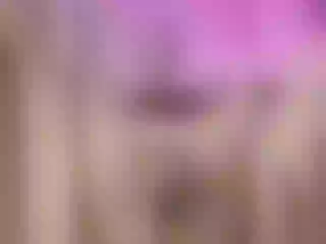 Live sex webcam photo for MinniMia #292047657