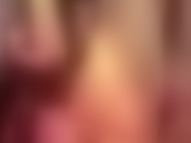 Live sex webcam photo for MiraJade #293998977