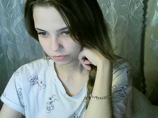 Live sex webcam photo for MiraPics #271715158