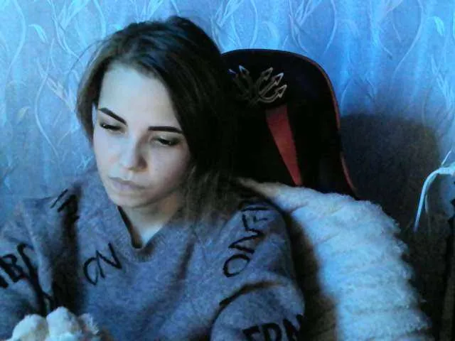 Live sex webcam photo for MiraPics #271834458