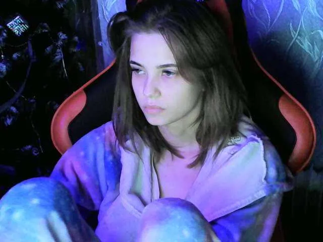 Live sex webcam photo for MiraPics #271972494