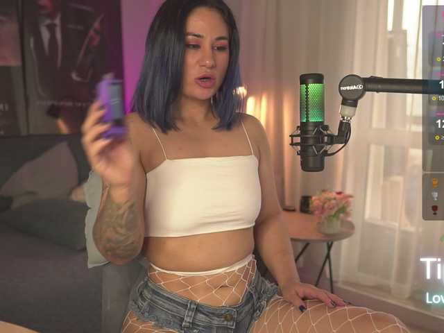 Live sex webcam photo for MiraWair #290978062