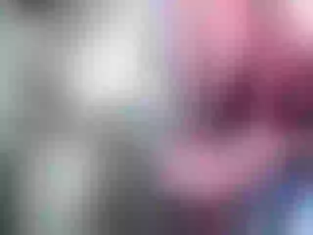 Live sex webcam photo for Miranah #273744075