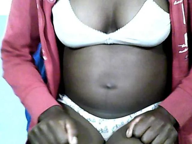 Live sex webcam photo for Miranah #273823932