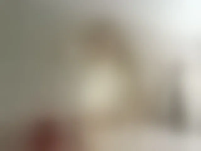 Live sex webcam photo for MirandaQueen #292560619