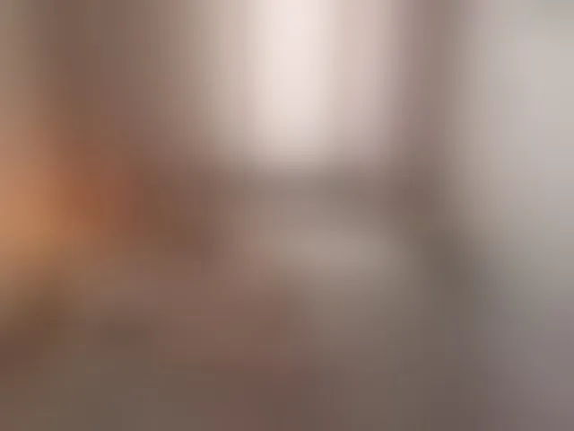 Live sex webcam photo for MirandaQueen #293721255