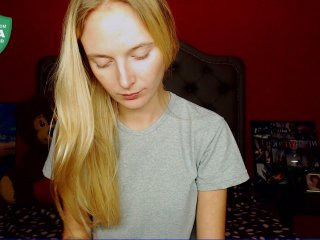 Live sex webcam photo for MirandaRay #140752052