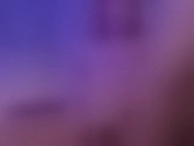 Live sex webcam photo for MirandaShaw #288051953