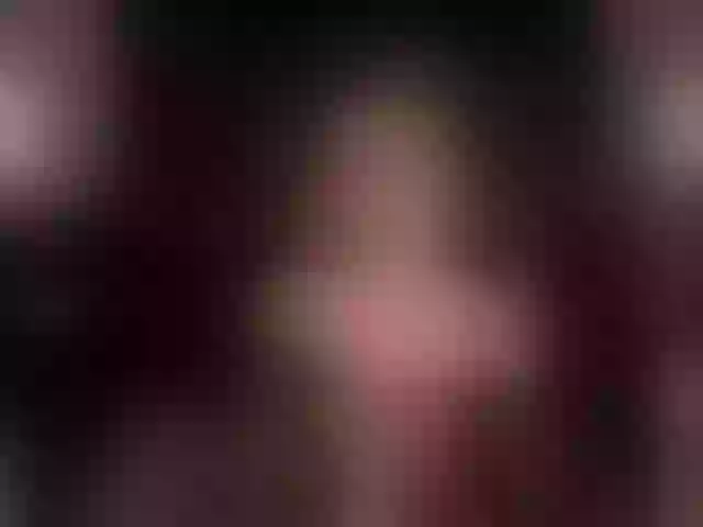 Live sex webcam photo for MirandaShaw #288051956