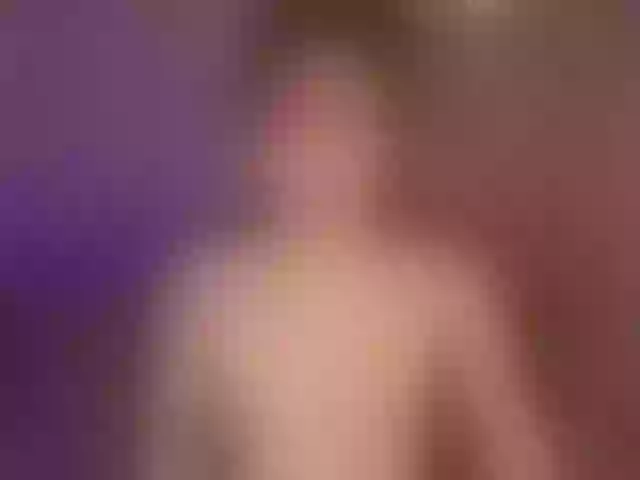 Live sex webcam photo for MirandaShaw #291264135