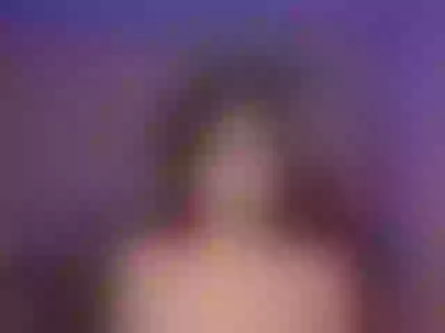 Live sex webcam photo for MirandaShaw #291362696