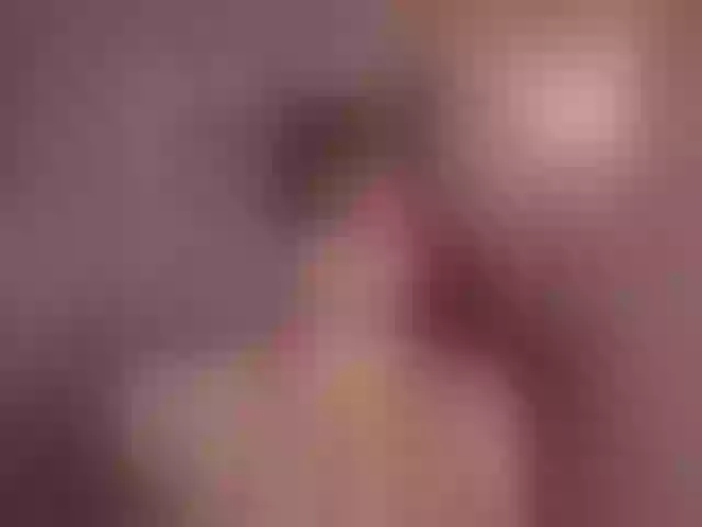 Live sex webcam photo for MirandaShaw #291970755