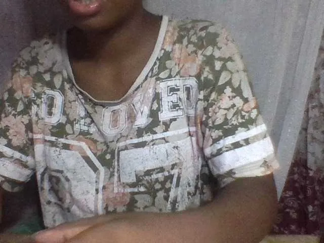 Live sex webcam photo for Mirelle12 #290739367