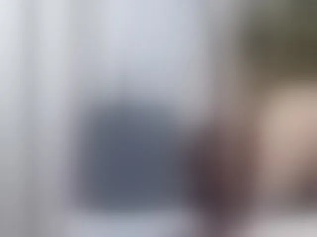 Live sex webcam photo for MiriamFoxx #293435822