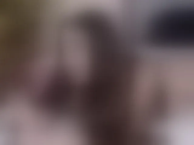 Live sex webcam photo for MiriamFoxx #293895624