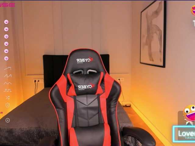 Live sex webcam photo for MirraAmi #276035377