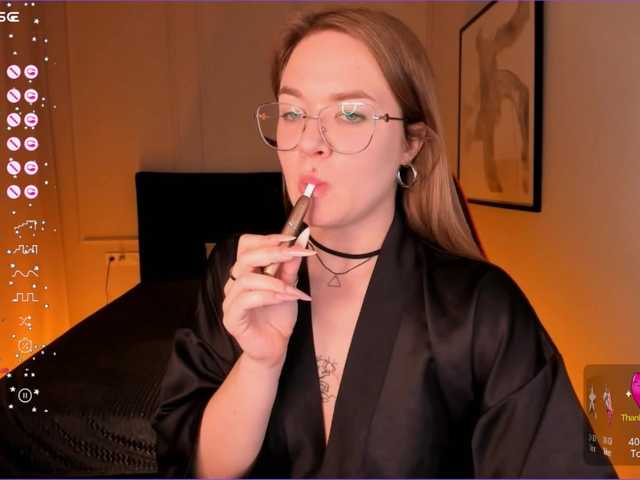 Live sex webcam photo for MirraAmi #276431615