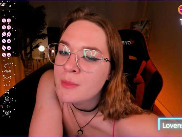 Live sex webcam photo for MirraAmi #276536818