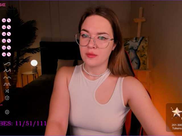 Live sex webcam photo for MirraAmi #276569138