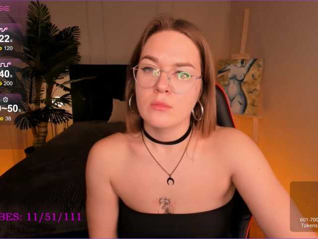 Live sex webcam photo for MirraAmi #276891519