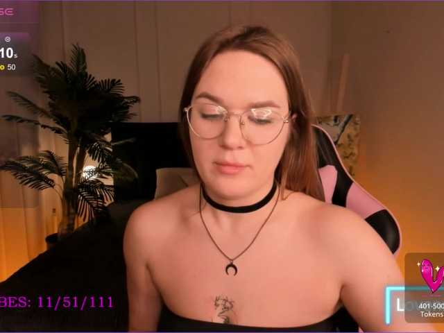 Live sex webcam photo for MirraAmi #277255286