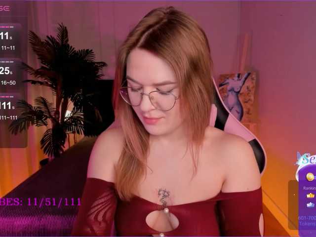 Live sex webcam photo for MirraAmi #277835032